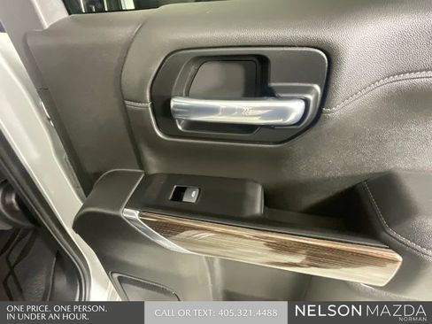 Used 2019 Chevrolet Silverado 1500 LT Trail Boss AWD/4WD image 22