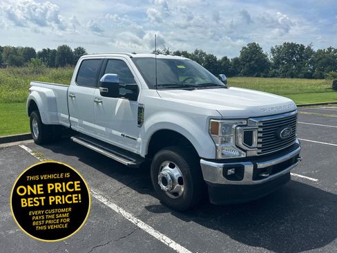 Used 2022 Ford F350 Lariat w/ Chrome Package AWD/4WD image 1