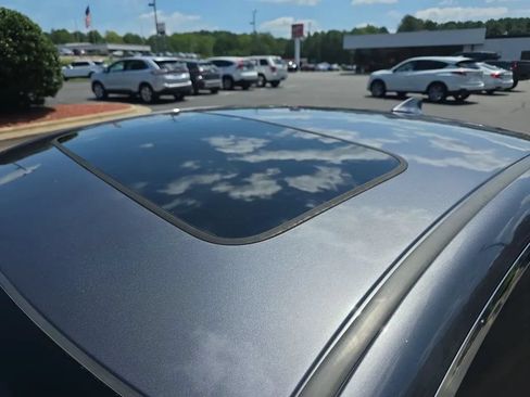 Used 2021 Acura ILX w/ Premium Package FWD image 12