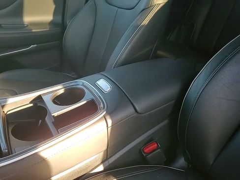 Used 2023 Hyundai Santa Fe Limited image 21