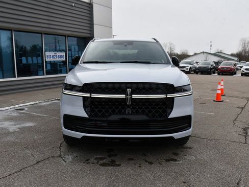 New 2026 Lincoln Navigator Reserve w/ Jet Appearance Package image 10
