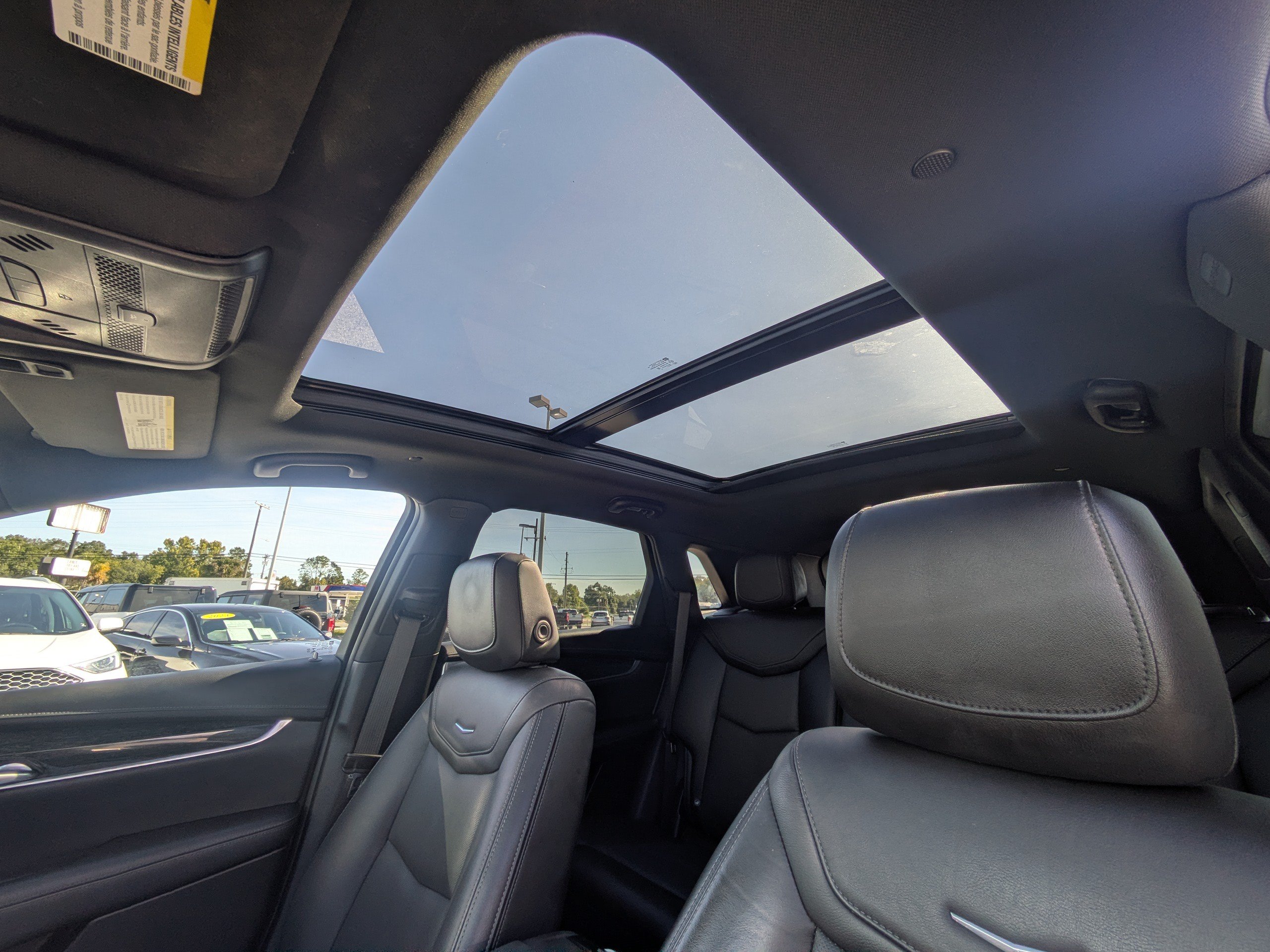 Used 2022 Cadillac XT5 Premium Luxury FWD image 20