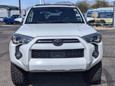 Used 2021 Toyota 4Runner SR5 image 6