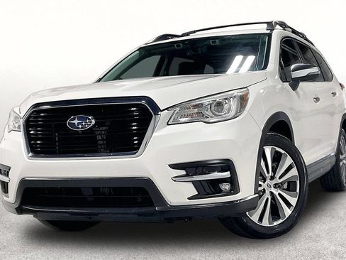Used 2019 Subaru Ascent Touring w/ Popular Package #3 AWD/4WD image 14