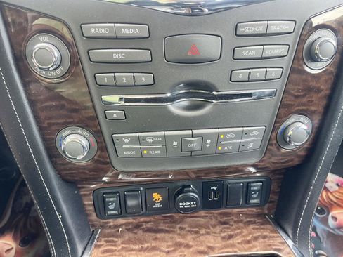 Used 2019 Nissan Armada SL w/ Premium Package AWD/4WD image 23