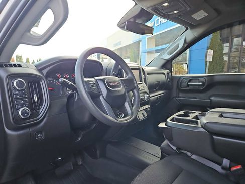 Certified 2024 GMC Sierra 1500 Pro w/ Graphite Edition image 10