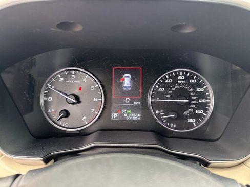 Used 2023 Subaru Outback Limited AWD/4WD image 41