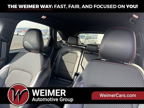 Used 2025 Ford Escape ST-Line FWD image 12