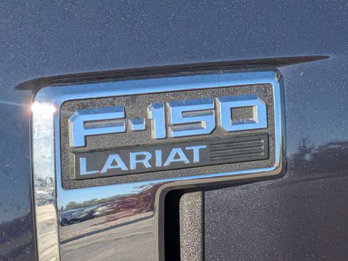 Used 2021 Ford F150 Lariat AWD/4WD image 11