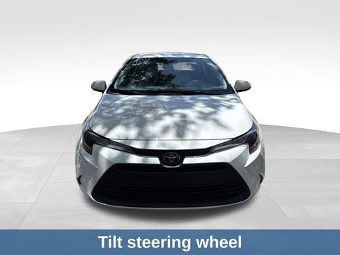 Used 2024 Toyota Corolla LE FWD image 9