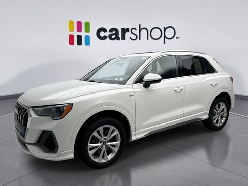 Used 2021 Audi Q3 2.0T Premium w/ Convenience Package AWD/4WD image 1