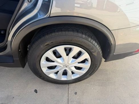 Used 2017 Nissan Rogue S w/ S Family Package FWD image 31