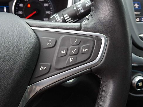 Used 2022 Chevrolet Equinox LT image 21