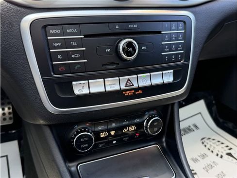 Used 2017 Mercedes-Benz CLA 250 4MATIC image 52