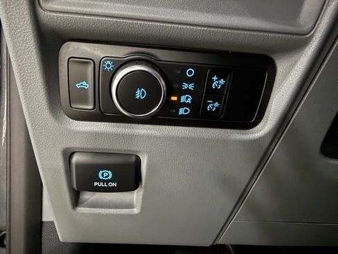 Used 2023 Ford F150 XLT image 15