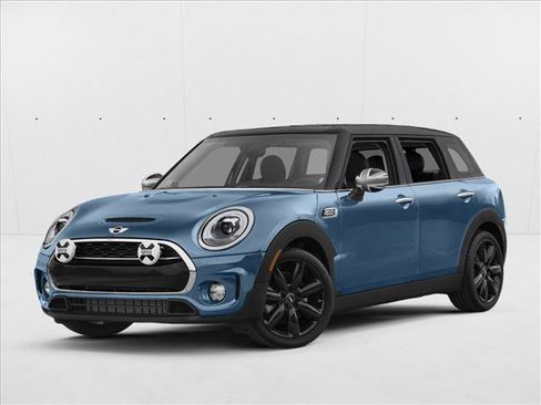 Used 2017 MINI Cooper Clubman S FWD image 1