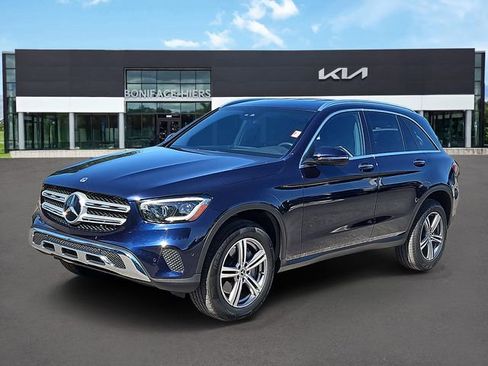 Used 2022 Mercedes-Benz GLC 300 4MATIC image 2