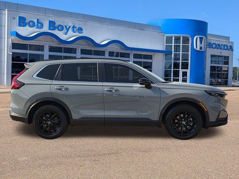 Used 2025 Honda CR-V Sport image 4