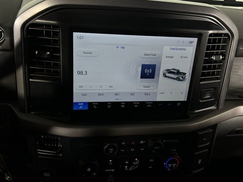 Used 2025 Ford F150 XLT image 20