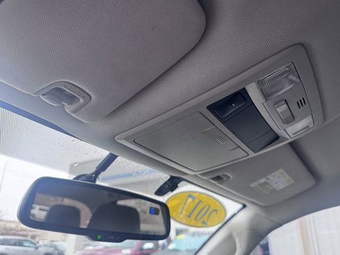 Used 2017 Toyota Tacoma SR5 image 30