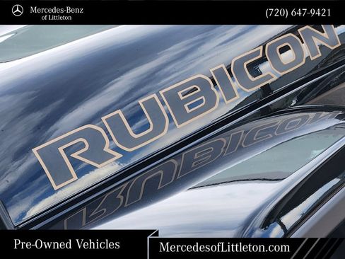Used 2022 Jeep Wrangler Unlimited Rubicon AWD/4WD image 11