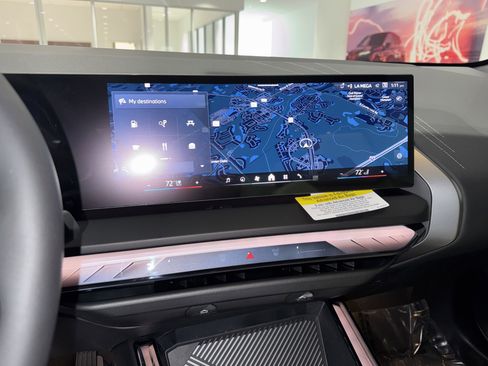 New 2026 BMW X3 xDrive30 w/ Premium Package image 18