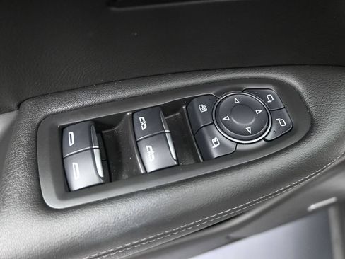 Used 2023 Cadillac XT6 Sport w/ Technology Package AWD/4WD image 10