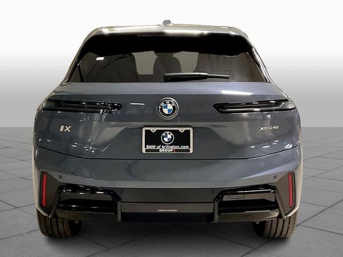 Used 2026 BMW iX xDrive45 w/ M Sport Package image 4