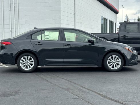 New 2026 Toyota Corolla LE w/ LE Premium Package image 9