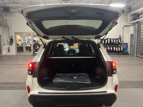 Certified 2025 Subaru Forester Premium image 5