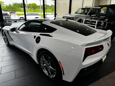 Used 2016 Chevrolet Corvette Stingray Coupe w/ Battery Protection Package RWD image 34