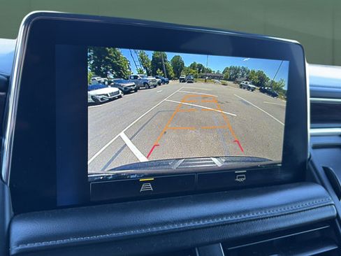 Used 2023 Chevrolet Tahoe LT AWD/4WD image 12