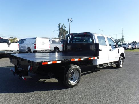 Used 2022 Ford F350 XL image 2