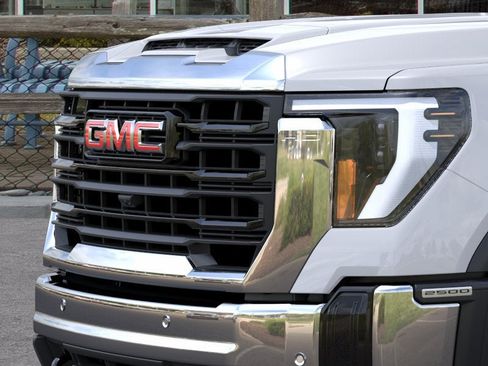 New 2026 GMC Sierra 2500 Pro w/ 1SA Pro Safety Plus Package AWD/4WD image 13