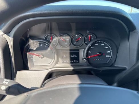 New 2026 Chevrolet Silverado 1500 Custom Trail Boss AWD/4WD image 16
