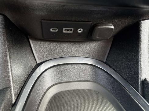 Used 2023 Chevrolet Malibu LT image 29