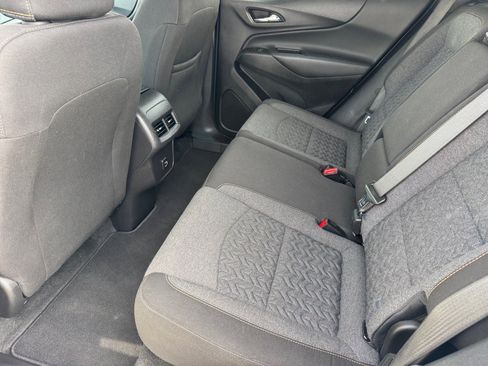Used 2024 Chevrolet Equinox LT image 11