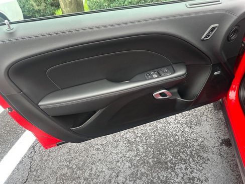 Used 2023 Dodge Challenger SXT w/ Plus Package image 20