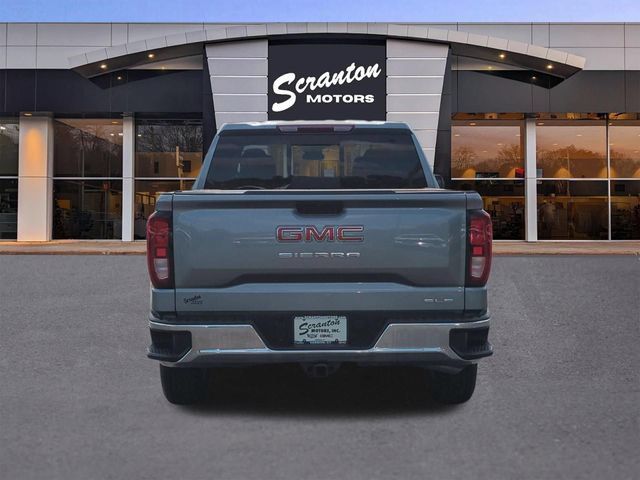 Used 2025 GMC Sierra 1500 SLE w/ Preferred Package AWD/4WD image 4