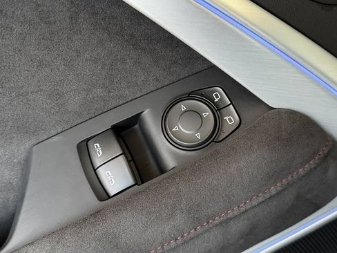 Used 2022 Chevrolet Camaro ZL1 RWD image 15