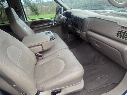 Used 2000 Ford F350 Lariat image 13