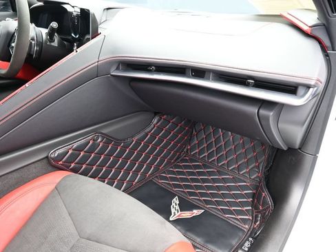 Used 2024 Chevrolet Corvette Z06 RWD image 20