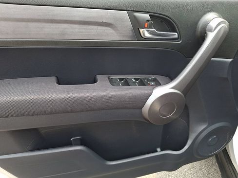 Used 2009 Honda CR-V LX image 12