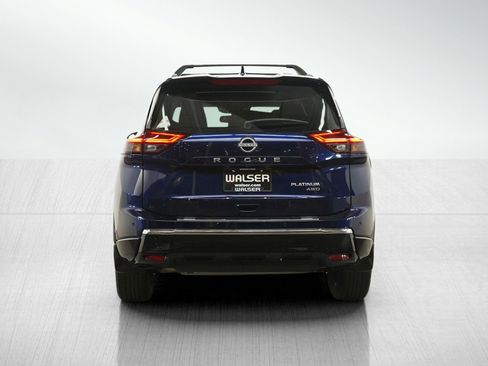 Used 2025 Nissan Rogue Platinum w/ Platinum Premium Package AWD/4WD image 5