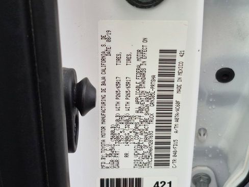 Used 2019 Toyota Tacoma TRD Sport image 22