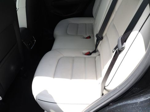 Used 2025 MAZDA CX-5 AWD 2.5 S w/ Preferred Package image 18