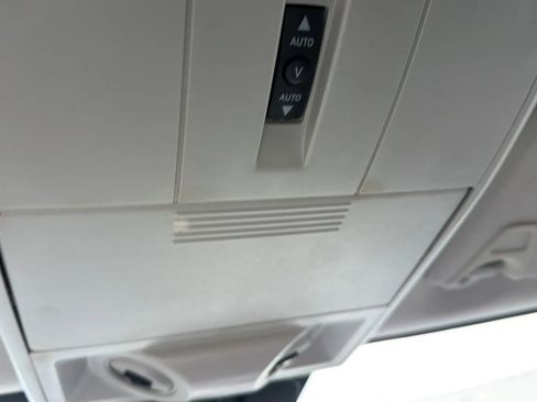 Used 2017 Dodge Journey Crossroad w/ Popular Equipment Group image 37