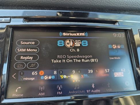 Used 2018 Nissan Rogue SL w/ Premium Package image 16