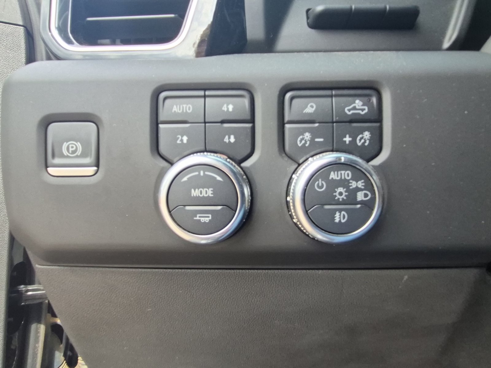 Used 2022 GMC Sierra 1500 Denali Ultimate AWD/4WD image 34