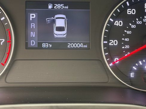 Used 2019 Kia Forte LXS FWD image 23